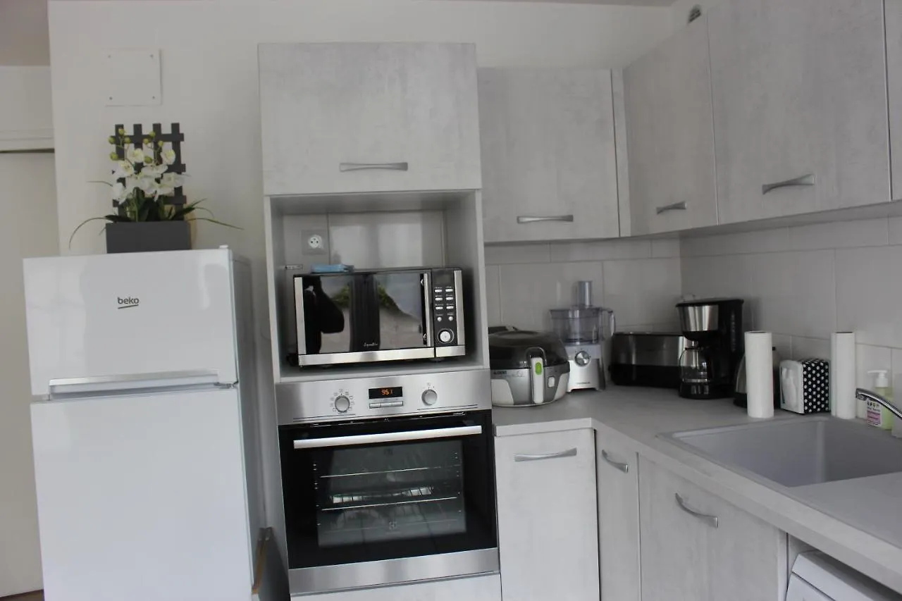 Holiday home Montcuq, Maison Avec Vue Sur La Tour, Classe 3***