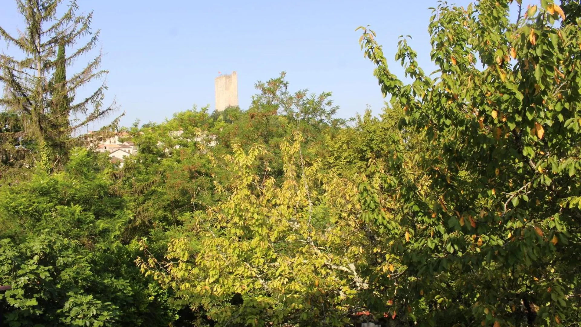 Holiday home Montcuq, Maison Avec Vue Sur La Tour, Classe 3***